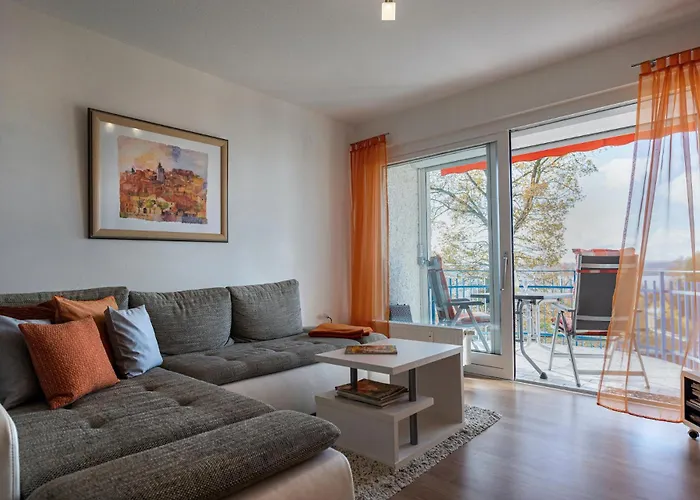 Mainaublick Lägenhet *